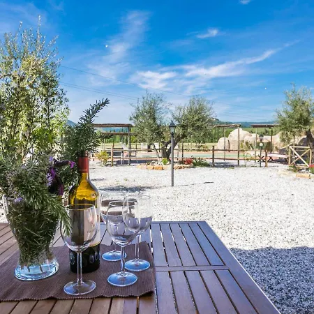 Papilio By Interhome Apartamento Guardistallo